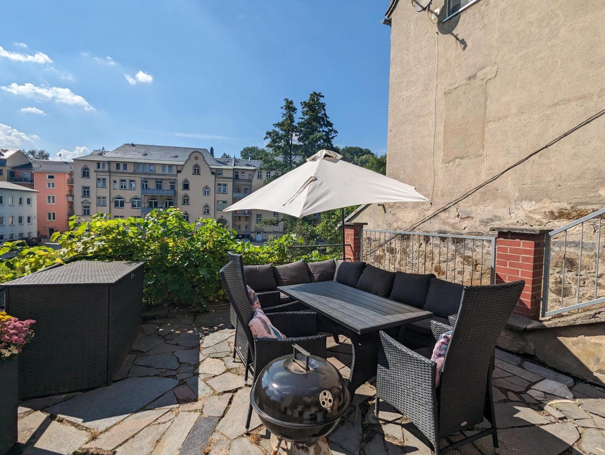 Familienwohnung für 3 mit Sauna, Pool&Terrasse - Famzi Sebnitz Exterior foto